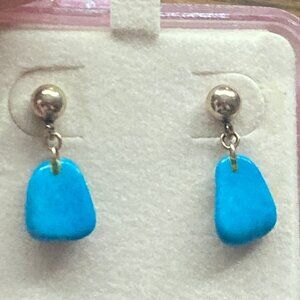 Genuine Vintage 10K gold Turquoise Earrings !
